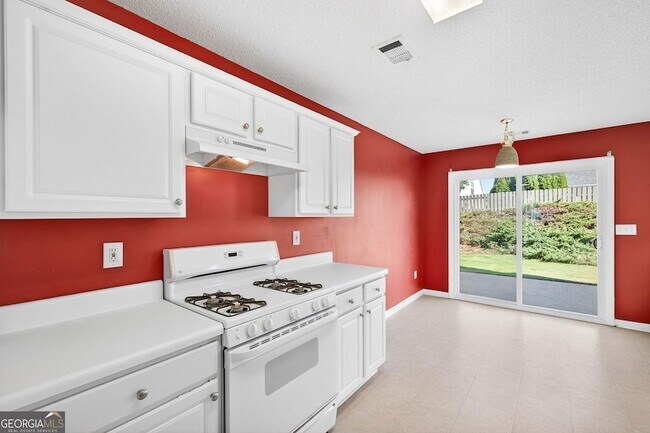 Building Photo - 4010 Ridgefair Dr
