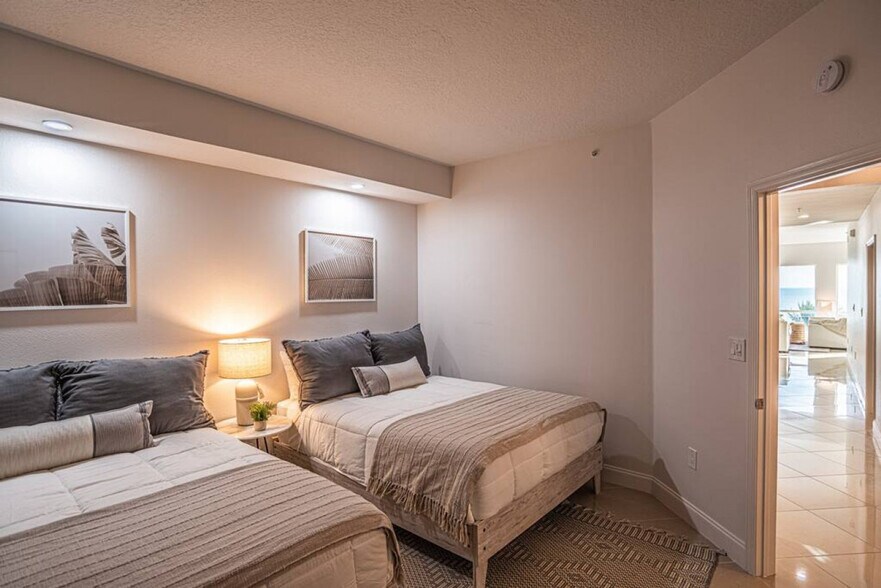 Building Photo - 16700 Gulf Blvd