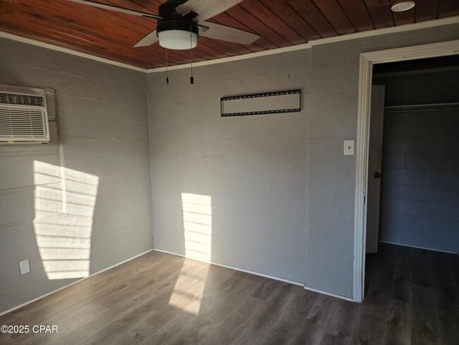 Building Photo - 205 W Toledo Pl