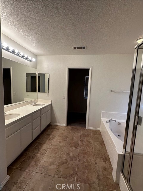 Building Photo - 14337 Squirrel Ln