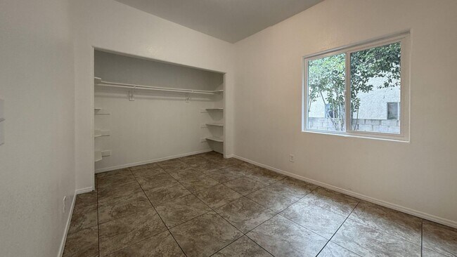 Building Photo - 7216 Yates St