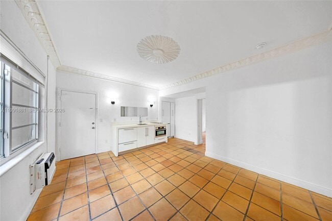 Building Photo - 844 Jefferson Ave