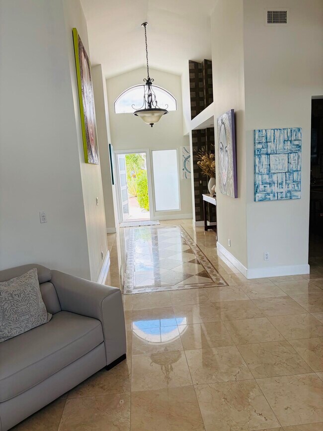 Building Photo - 13186 Touchstone Pl