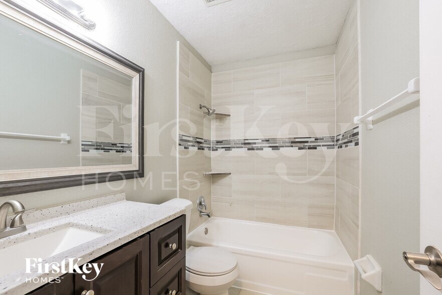 Building Photo - 22826 Provincial Blvd