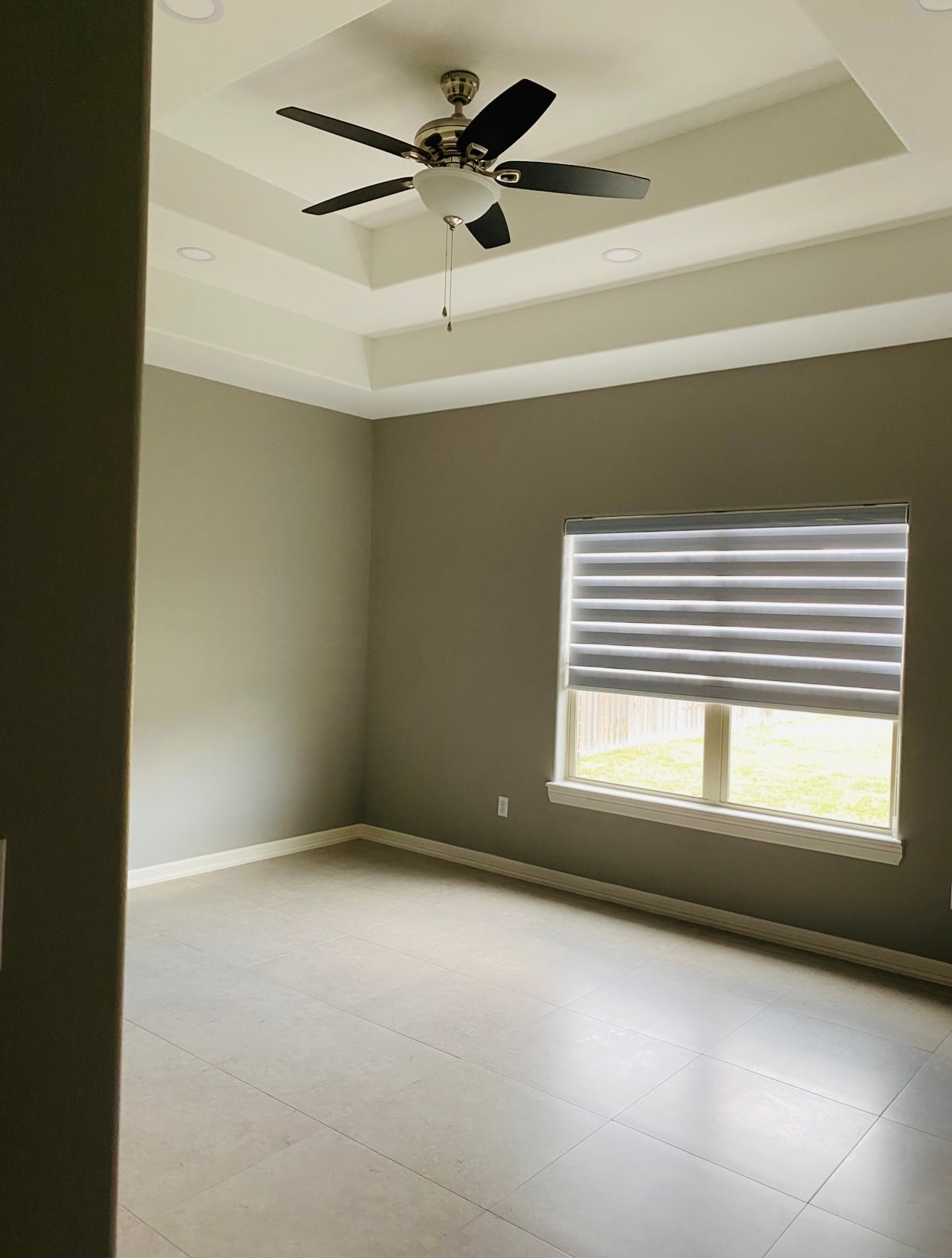 Building Photo - 3873 Tolosa St