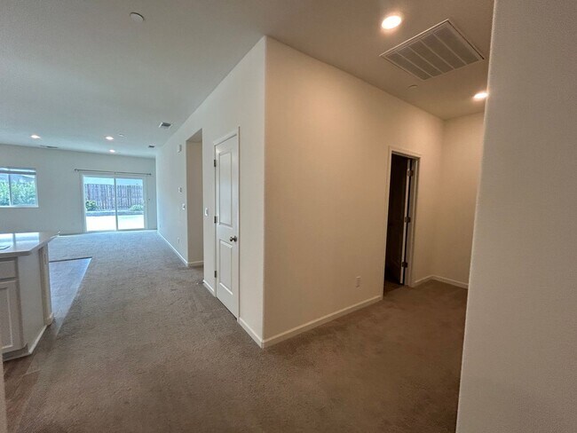 Building Photo - 931 Grimsby Ln