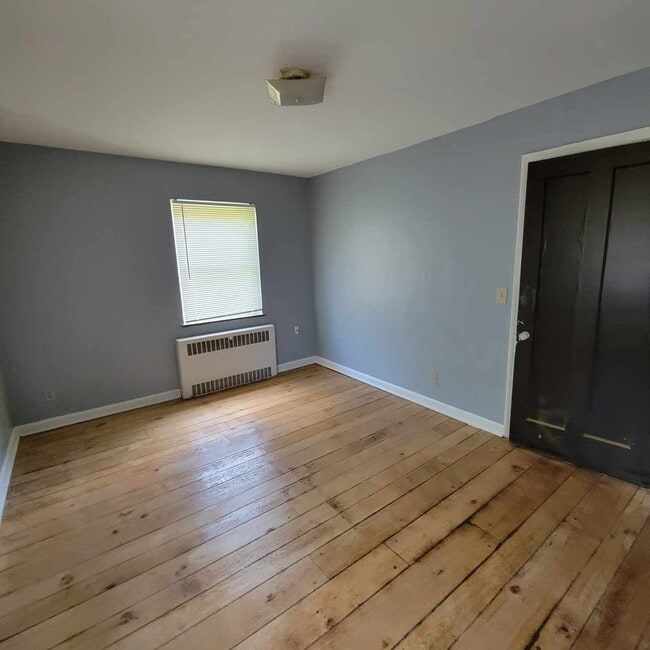 Building Photo - 1102 Egan Ct