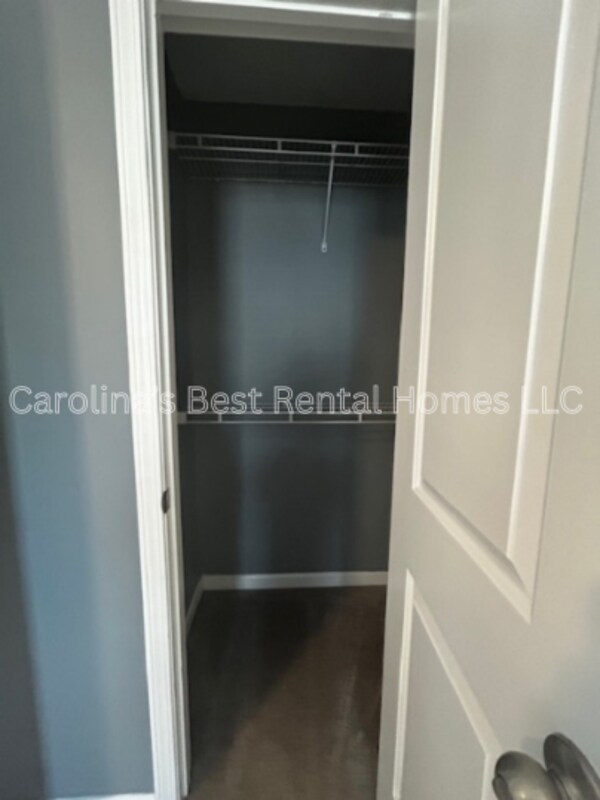 Building Photo - 148 Mariscat Pl