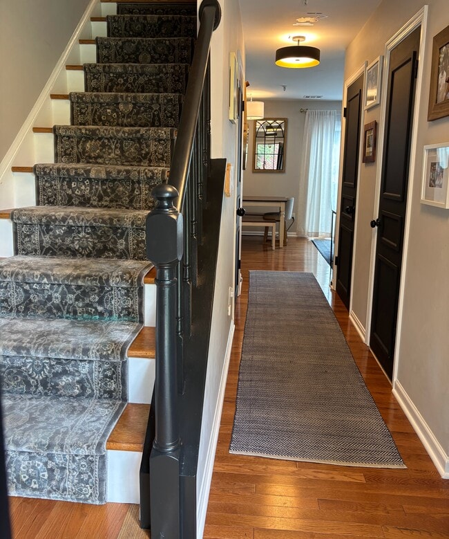 Building Photo - 7625 Lee Landing Dr