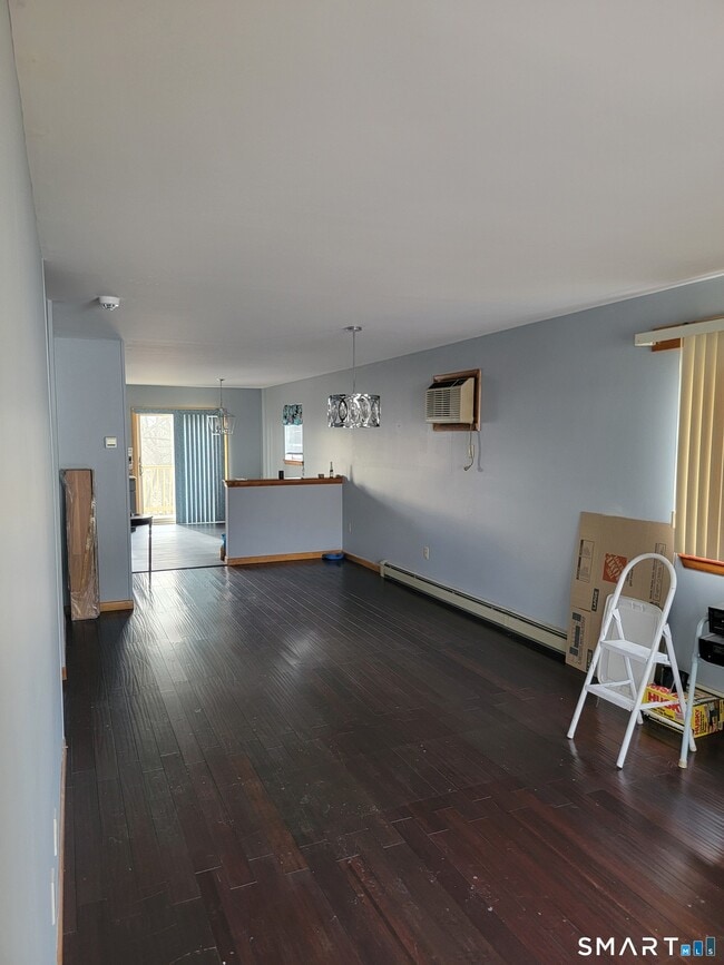 Building Photo - 235 High Ridge Dr