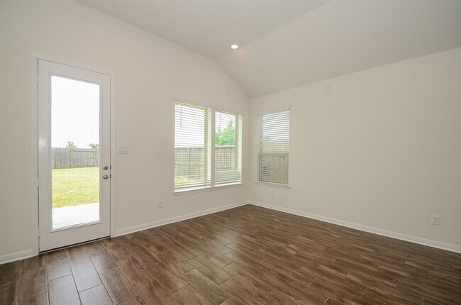 Building Photo - 20918 Cullen Ranch Rd
