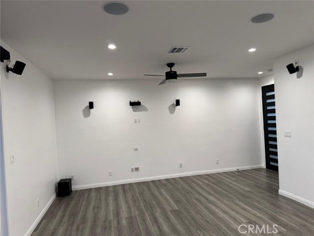 Building Photo - 18222 Chatsworth St