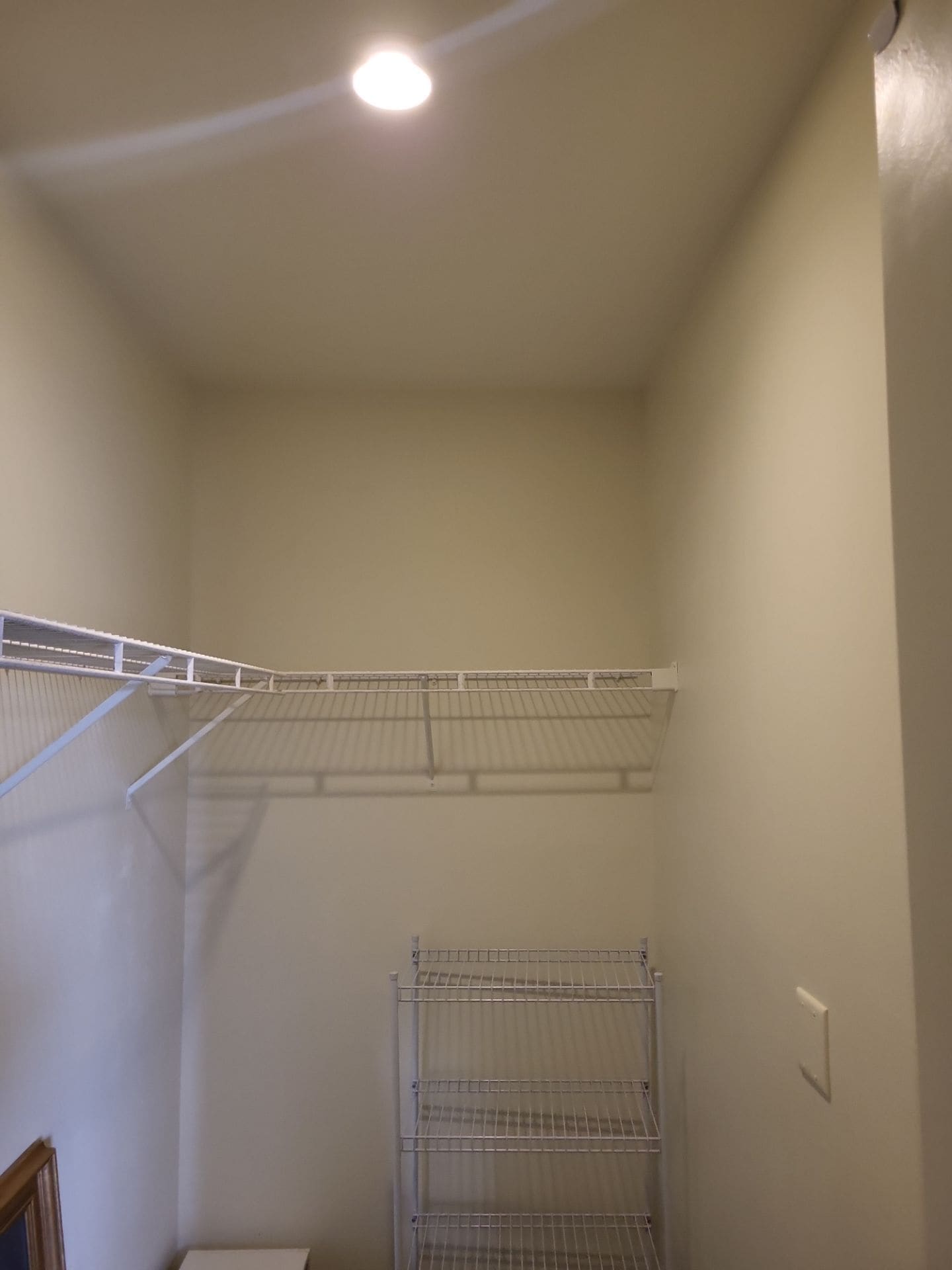 Building Photo - 943 SE Mayo Dr