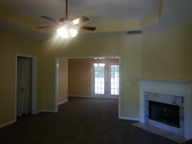 Building Photo - Awesome 3 Bed, 2 Bath Home!