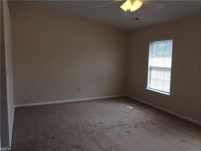 Building Photo - 604 Teton Cir