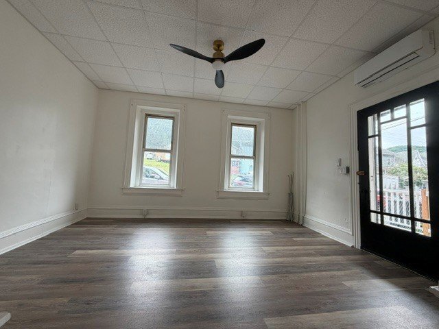 Building Photo - 809 W Shamokin St