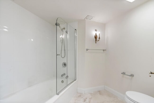 Building Photo - 3610 S Ocean Blvd