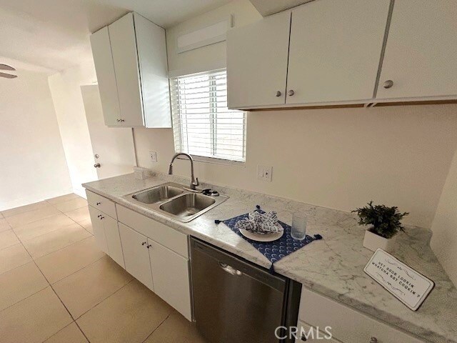 Building Photo - 37111 Cathedral Canyon Dr