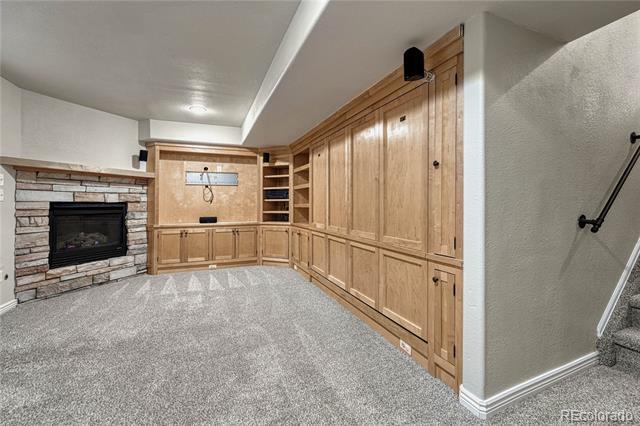 Building Photo - 12724 Henson Creek St