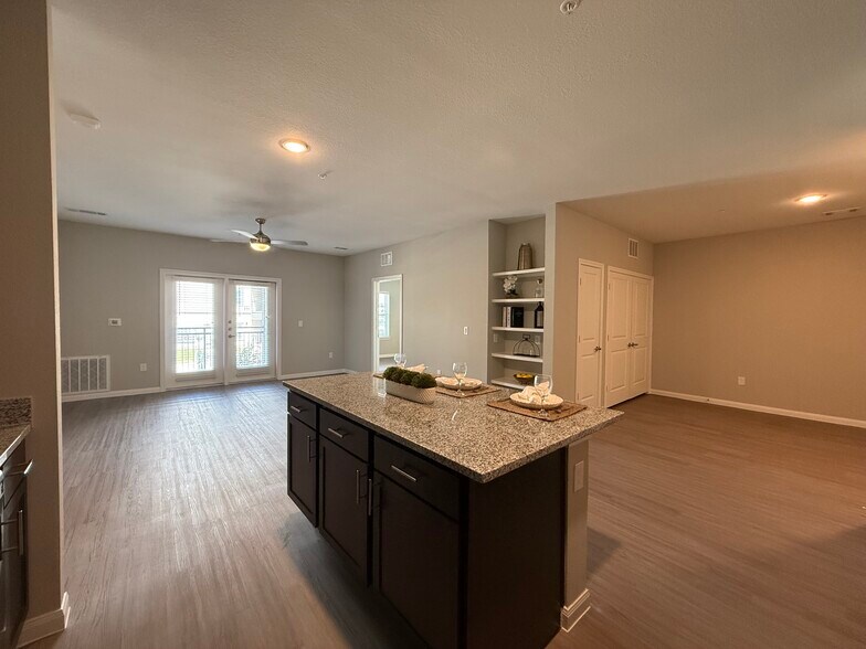 Building Photo - 3144 Gorge Way