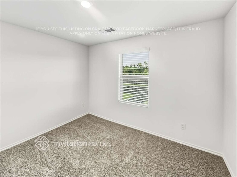 Building Photo - 22327 San Damiano St