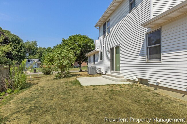 Building Photo - Spacious 4 Bedroom / 2.5 Bath Home with Byron Center Schools