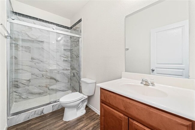 Building Photo - 4423 Champions Landing Dr