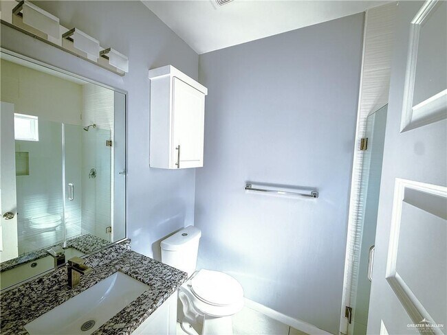Building Photo - 1602 Angelina Dr