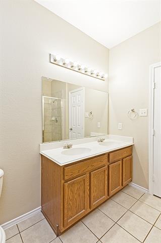 Building Photo - 4009 Hidden Meadow Ct