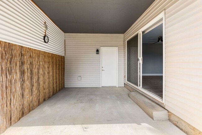 Building Photo - 6228 SE 134th Ave