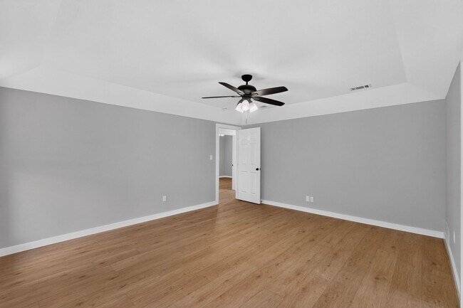 Building Photo - Renovated Home In the Coveted Allen ISD