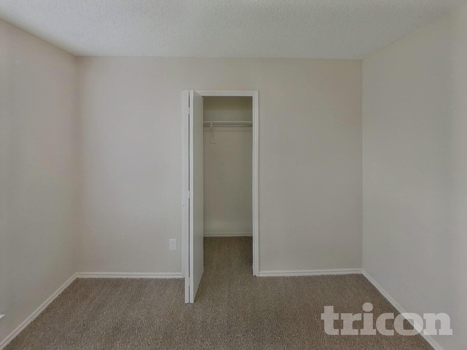 Building Photo - 133 Brockway Dr