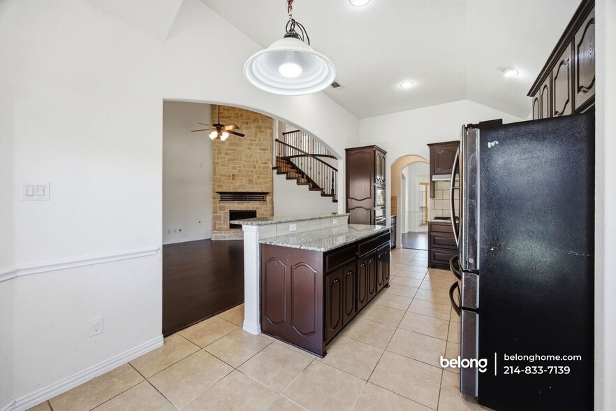 Building Photo - 9349 Velvet Cactus Dr