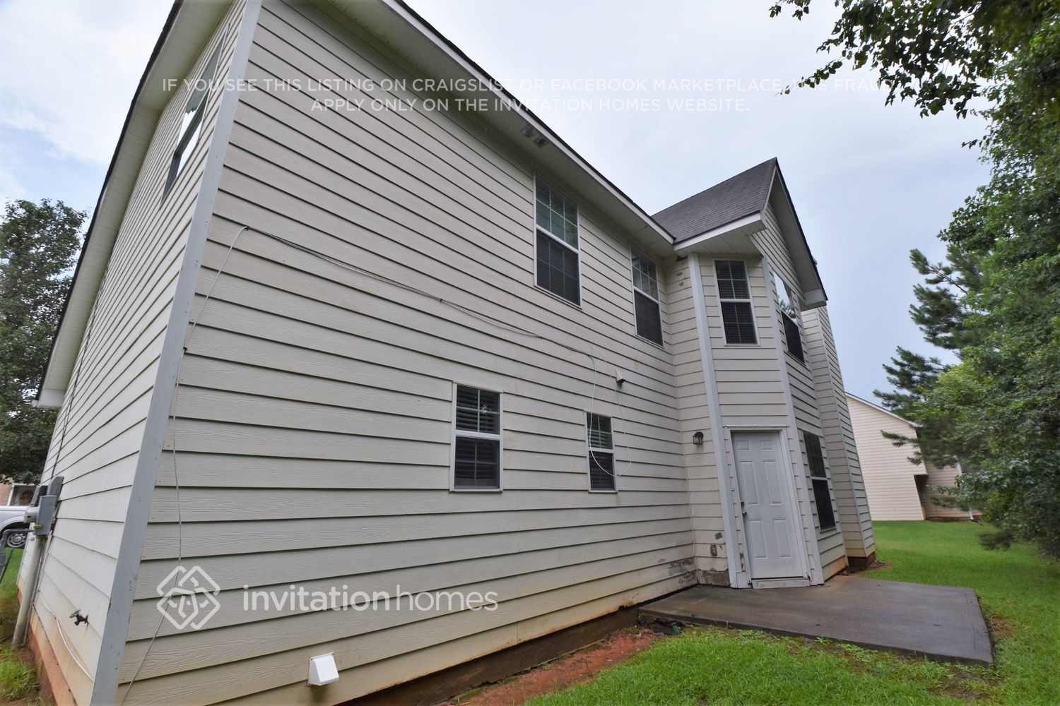 Building Photo - 6864 Foxfire Pl