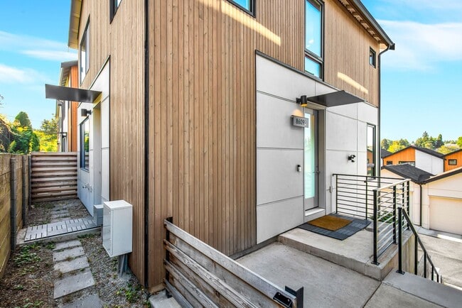 Building Photo - Contemporary 3 Bedroom 3 Bath with Attached Garage! Limited Time $1,000 Move-In Concession!