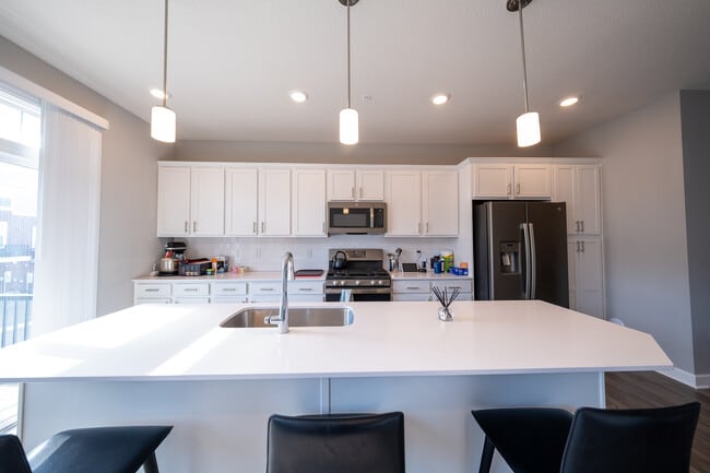 Building Photo - 7515 38th St N