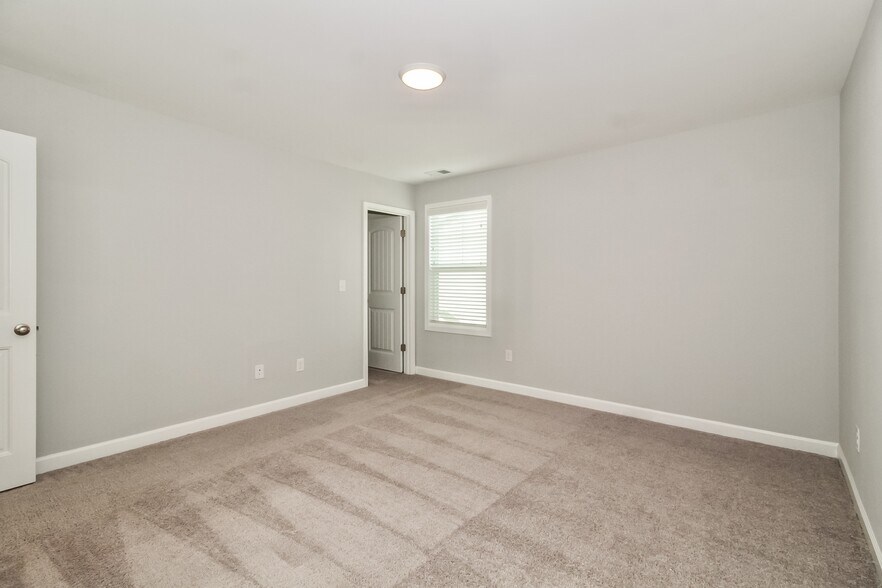 Building Photo - 2438 Legg Crk Ln