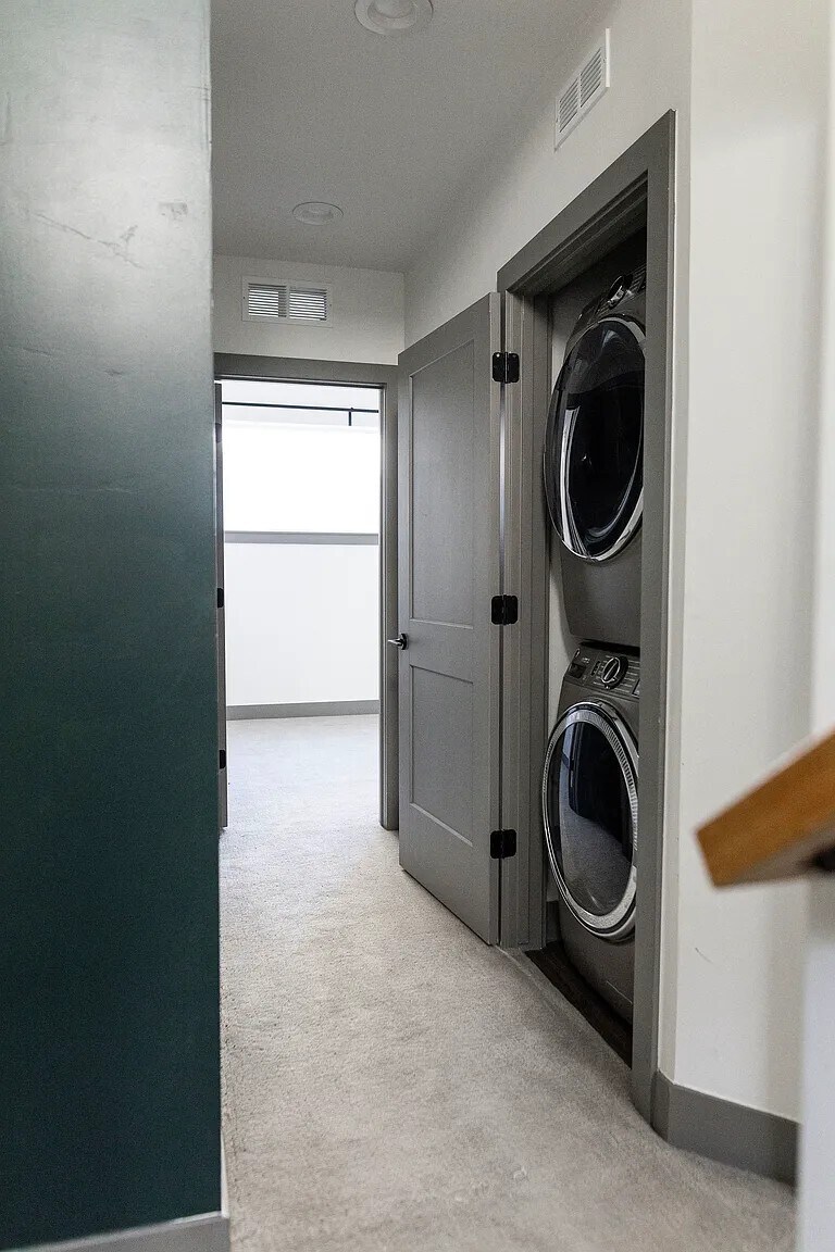 Laundry Unit / Closet on bedroom level - 3505 S Marion St