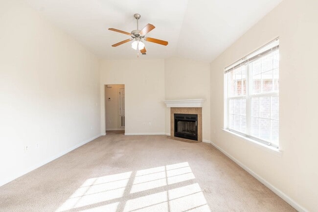 Building Photo - ST. MARTIN SCHOOL DISTRICT - 3 BED 2 BATH ...