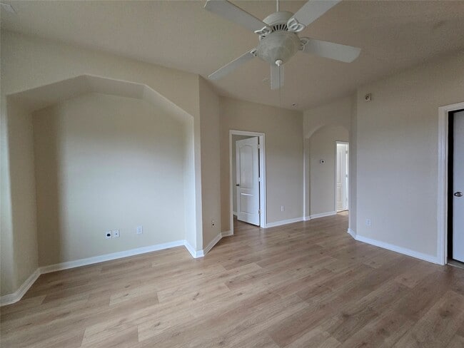 Building Photo - 26819 Granite Valley Ln