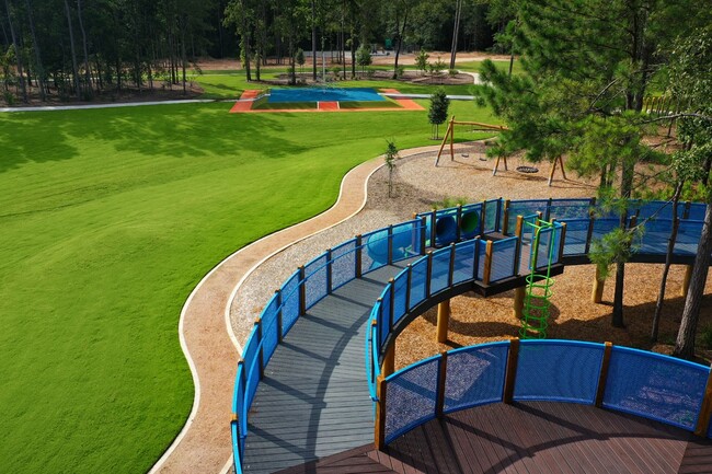 Building Photo - 17910 McClary Cardinal Dr