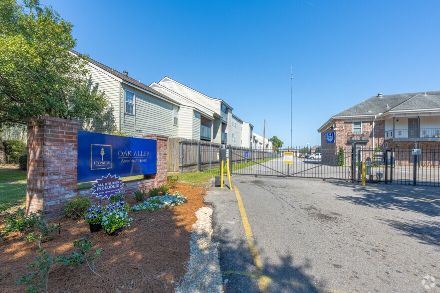 Gated Community - Oak Alley Apartments