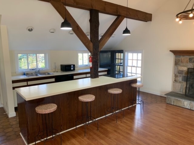 KITCHEN ISLAND - 38 Millbrook Stillwater Rd