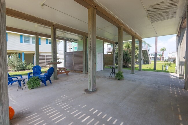 Building Photo - 4106 Temprano Dr
