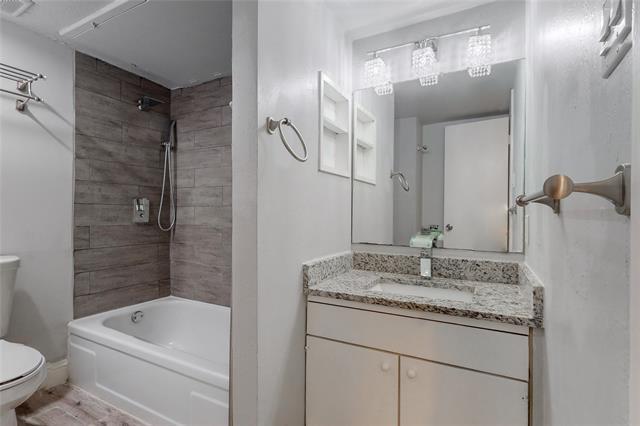 Building Photo - 5132 Amesbury Dr