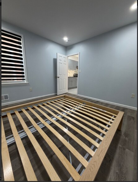 Building Photo - 32 S 53rd St