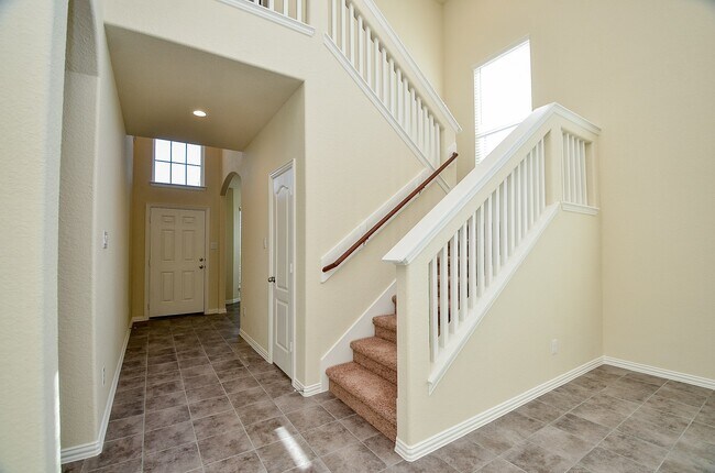 Building Photo - 5118 Brookshire Pass Dr