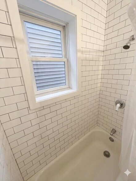 Building Photo - 58 Medford St