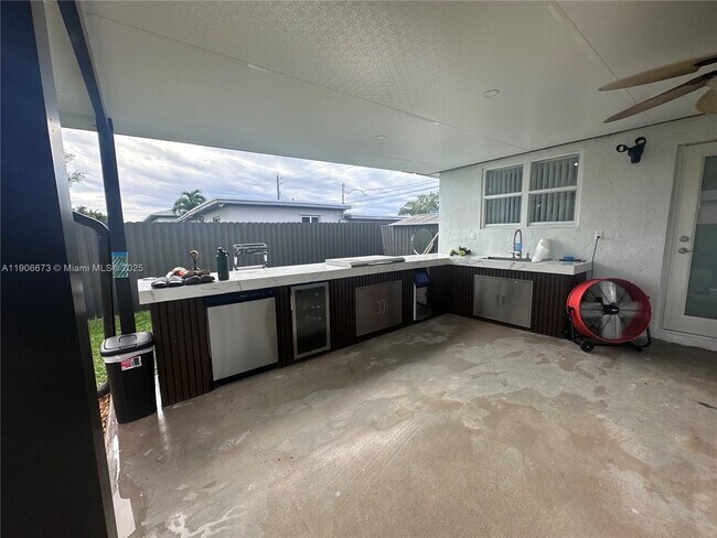 Building Photo - 22045 SW 114th Ave