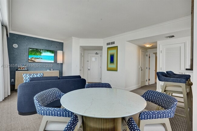 Building Photo - 4401 Collins Ave